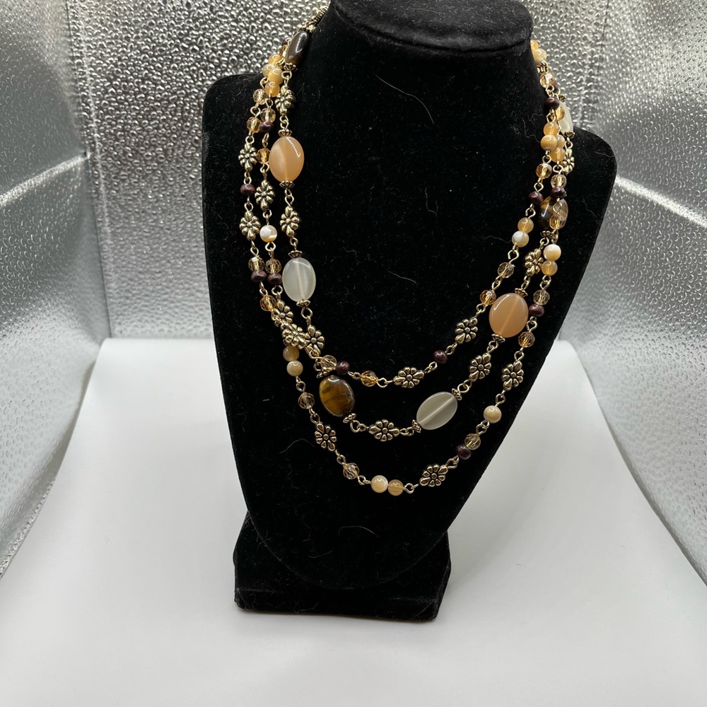 NWOT beautiful Necklace